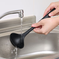 【均一価格】オールシリコンキッチンツール おたま BK 15781 1個 シリコーン レードル KUKKA2021 不二貿易