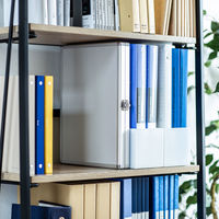 サンワサプライ USBフラッシュメモリケース (28本収納) FC-UFD2N 1個（直送品）