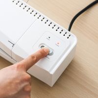 サンワダイレクト ラミネーター（A3・A4・2本ローラー・リバース機能） 400-LM003 1個（直送品）