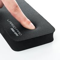 サンワダイレクト キーボード用リストレスト（コンパクトキーボード用・ノートPC用・疲労軽減・ブラック） 200-TOK008 1個（直送品）