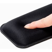 サンワダイレクト リストレスト(マウス用・手首・腱鞘炎防止・疲労軽減・クッション・幅16.5cm) 200-TOK014BK 1個（直送品）