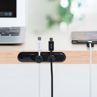 マグネットケーブルホルダー(マグネットホルダー3個入り・両面テープ貼り付け・ケーブル落下防止・ブラック) 200-CA037 1個（直送品）