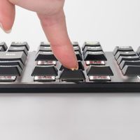 有線キーボード　メカニカル　フルサイズ　ブラック　400-SKB056R　サンワサプライ　１個（直送品）