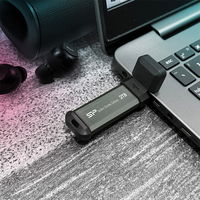 シリコンパワー 外付けポータブルSSD(スティック型) MS70 2TB SP002TBUF3S70V1G 1個