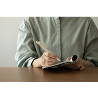 ぺんてる カルム 油性ボールペン 0.5mm ベージュ軸 黒 BXA105H-A 1本