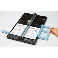 プラス　スライドカッター　ハンブンコ　A3　裁断機　PK-811