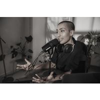 SHURE ポッドキャストマイクロホン MV7K-J 1個（直送品）