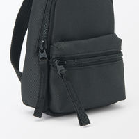 無印良品 ミニ 撥水リュックサック 黒 タテ１２×ヨコ９×マチ４．５ｃｍ 良品計画