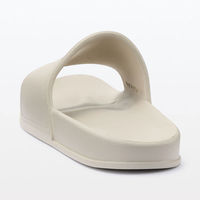 無印良品 一体成型 足なりサンダル ２５．５～２６．０ｃｍ ライトベージュ 良品計画（わけあり品）