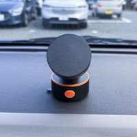 MagSafe対応 車載ホルダー ダッシュボード用 真空吸着固定 Cタイプ ブラック MagSafe非対応機種・ケースも使える 車体固定補助（直送品）