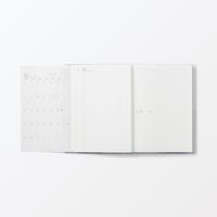 無印良品 一覧できるスケジュール帳 マンスリー デイリー ２０２５年１２月始まり 月曜始まり Ｂ６ 白 良品計画