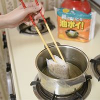 油吸着材 綿で吸いとる油ポイ 冷めた油用 1個で油約120mL吸収 吸わせる油処理パッド 1セット（1個（10個入）×10）コットン・ラボ