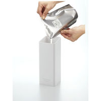 tower（タワー） マグネットツーウェイディスペンサー シャンプー ホワイト 1個 山崎実業