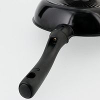 LIVPLUS フライパン 20cm ガス火専用 軽量 ブラック NMー381 1個