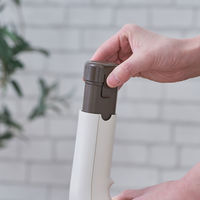 ライフオンプロダクツ 自立式コードレススティッククリーナー PBACN001-OW 1台