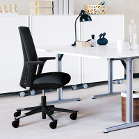 サンワサプライ Futu エルゴノミクスチェア ブラック SNC-ERG4 1脚（直送品）