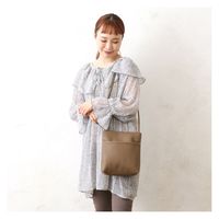 グリーンクロス 合皮シンプルポケットショルダー＿ＳＶ 621-7107 1個（直送品）