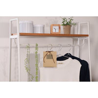 ナチュラルフックサシェ チャーム付 ホワイトムスク 13942 1箱（12個入） 不二貿易（直送品）