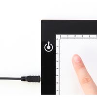 サンワダイレクト LEDトレース台 薄型タイプ（A4サイズ・調光可能・トレス台） 400-TBL003 1個（直送品）