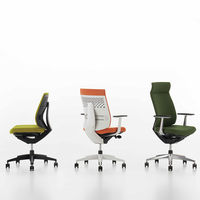 【組立設置込】コクヨ ウィザード3 ローバック 肘無 樹脂脚 布張り カーペット用 ブラック×ブラック×ディープパープル 1脚（直送品）