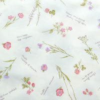 パッチワークコレクション 花柄×英字 プリント生地 ライトグリーン 巾約110cm×5mカット NCM11260-2E-5M（直送品）