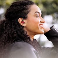 SHURE SE215スペシャルエディション高遮音性イヤホン レッド SE215SPE-RD-A 1個（直送品）