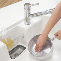 キッチンスポンジ 毎日とりかえクリーナー 洗剤入タイプ 食器洗い 使い捨て ホワイト 1パック（30個入）東和産業