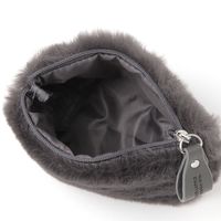 ファー舟形ポーチ チャコール LAKOLE/ラコレ