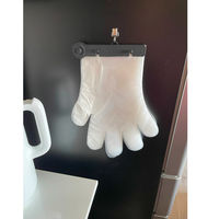 富士商 片手で装着できるワンタッチ ポリエチ手袋 黒クリップ付 キッチン使い捨てお掃除 F22070 1個(100枚入)（直送品）