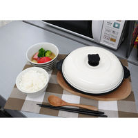 トレードワン レンジパン 丸型 猫 仕切り付き 電子レンジ調理器 CHEF ブラック 493633 1個（直送品）