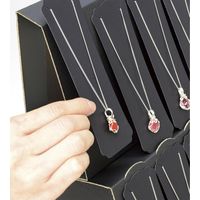 ササガワ 紙製組立式傾斜かざり棚 BIG ブラック 44-5866 1台