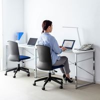 サンワサプライ オフィスチェア プラスチックシェルチェア 肘無し ブラック SNC-T156BL 1個（直送品）