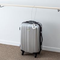 サンワサプライ 巻取り式ワイヤーセキュリティ・シリンダ錠 SLE-41S 1個