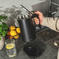 ツヴィリング（ZWILLING） エンフィニジー 電気ケトル プロ 1L ブラック 53110-201-0 1個