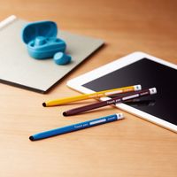 エレコム タッチペン/スマホ・タブレット用/鉛筆型/三角/細軸/超感度タイプ/イエロー P-TPEN02SYL 1個