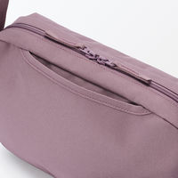 無印良品 背面ポケット付き 撥水ショルダーバッグ ラベンダー タテ１７×ヨコ２８×マチ６ｃｍ 良品計画