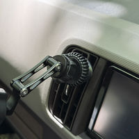 MagSafe対応 車載ワイヤレス充電器 エアコン吹き出し口用 ロングアーム ブラック  MagSafe非対応機種・ケースも使える（直送品）
