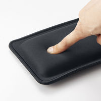 サンワサプライ 超大型低反発リストレスト(キーボード用) TOK-MU4BK 1個