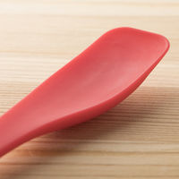 スミまですくえるシリコーンスプーン シリコン ジャム 朝食 KAI 貝印