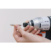 アイリスオーヤマ 充電式インパクトドライバ コードレス 10.8V 軽量 ビット付 JIDBL130 1台