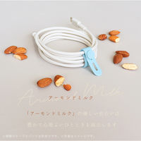 MOTTERU シリコン製USB-A to Lightningケーブル 2m アーモンドミルク MOT-SCBALG200-AM 1個（直送品）