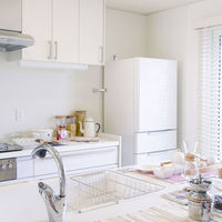 サンワサプライ 冷蔵庫ストッパー(2個入り) QL-E90KN 1個（直送品）