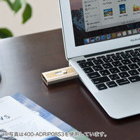サンワダイレクト iPhone・iPad対応microSDカードリーダー 400-ADRIP08BK3 1個（直送品）
