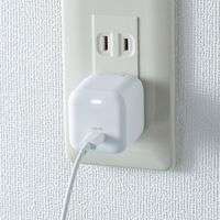 サンワサプライ USB PD対応キューブ型AC充電器（PD20W） ACA-PD89W 1個