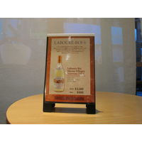 プランドゥーアイ　メモキャッチA型スタンド　えんじ　両面粘着シート付　MCA12E　1セット（1パック×10）