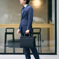 エレコム ブリーフケース 自立式 スタンダード 13.3inch ブラック BMーXCBSD01BK 1個