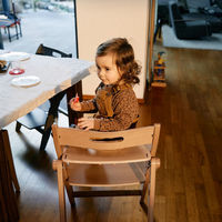 moji YIPPY TRUNK イッピー トランク ベビーチェア キャメル 1台（直送品）