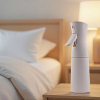 マルハチ産業 スプレー エアーミストワン 200ml ホワイト 530980 1個（直送品）