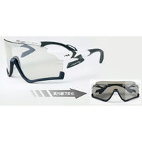 サングラス 鼻パッドがないスポーツサングラスAF-306 C-3REホワイトマット 調光シルバーレンズレンズ装着 AF306C3（直送品）