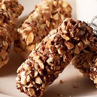 【ギフト・手土産5箱セット】六本木アマンド アマンドショコラ AMCL-10-5 1セット（8個入×5箱）（直送品）